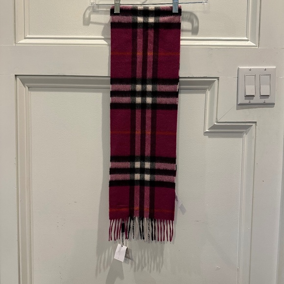 Burberry Other - Burberry new with tags cashmere children's scarf